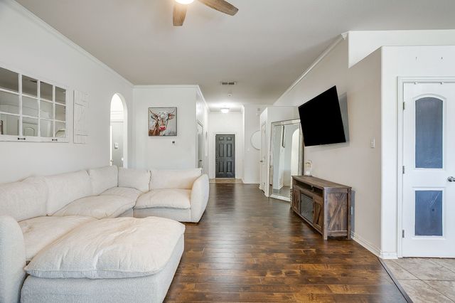 1325 Sierra Blanca Drive, Fort Worth, TX 76028