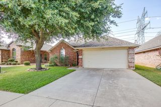1325 Sierra Blanca Drive, Fort Worth, TX 76028