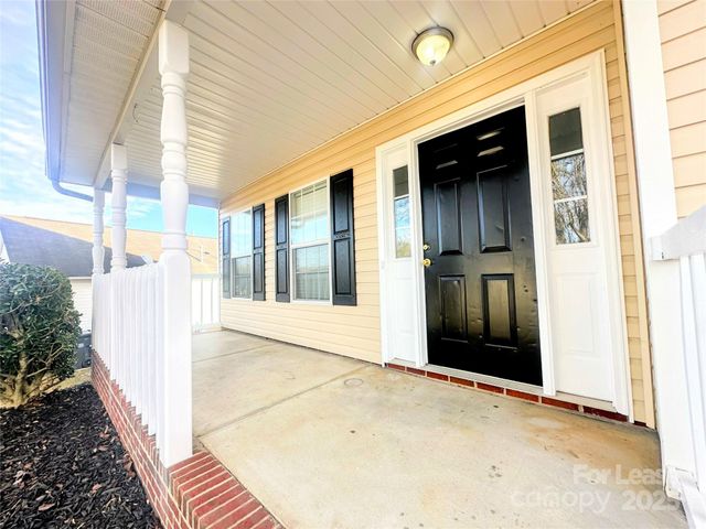 3749 Dashiel Drive, Charlotte, NC 28262