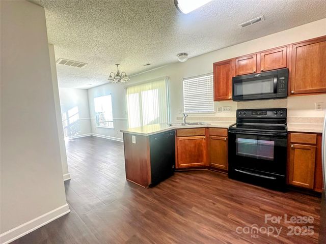 3749 Dashiel Drive, Charlotte, NC 28262