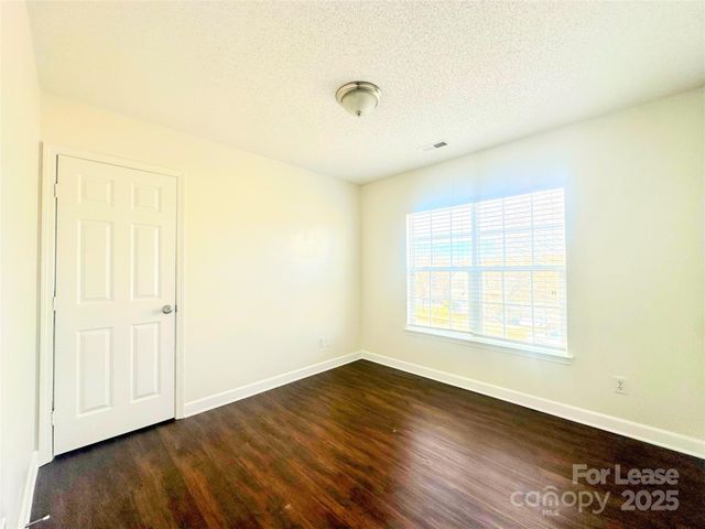 3749 Dashiel Drive, Charlotte, NC 28262