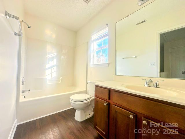 3749 Dashiel Drive, Charlotte, NC 28262