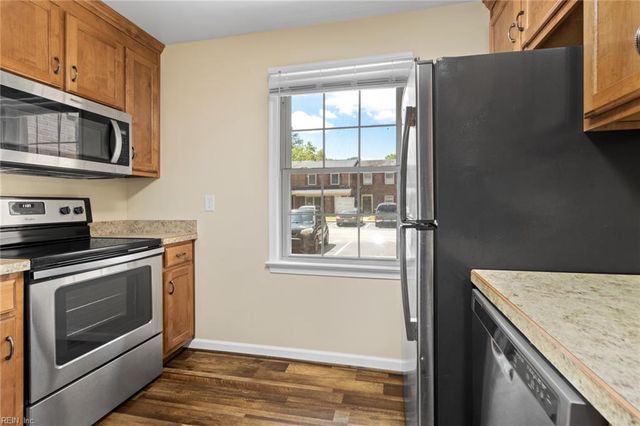 301 Advocate Ct Unit B, Newport News, VA 23608