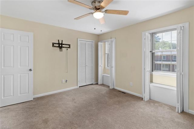 301 Advocate Ct Unit B, Newport News, VA 23608