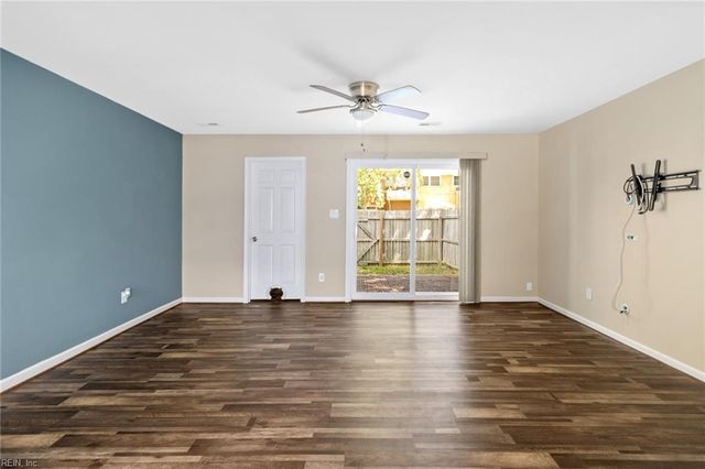301 Advocate Ct Unit B, Newport News, VA 23608