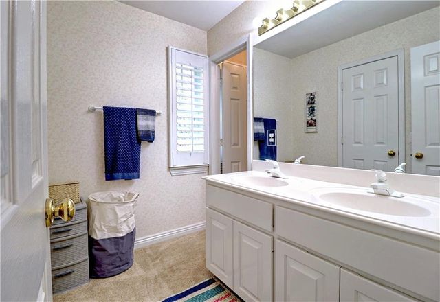 5408 Redbud Street, Rogers, AR 72758