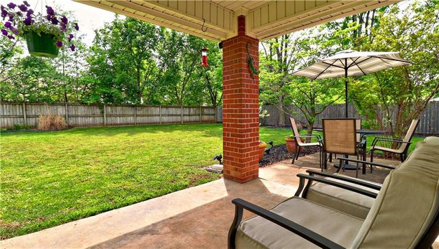 5408 Redbud Street, Rogers, AR 72758