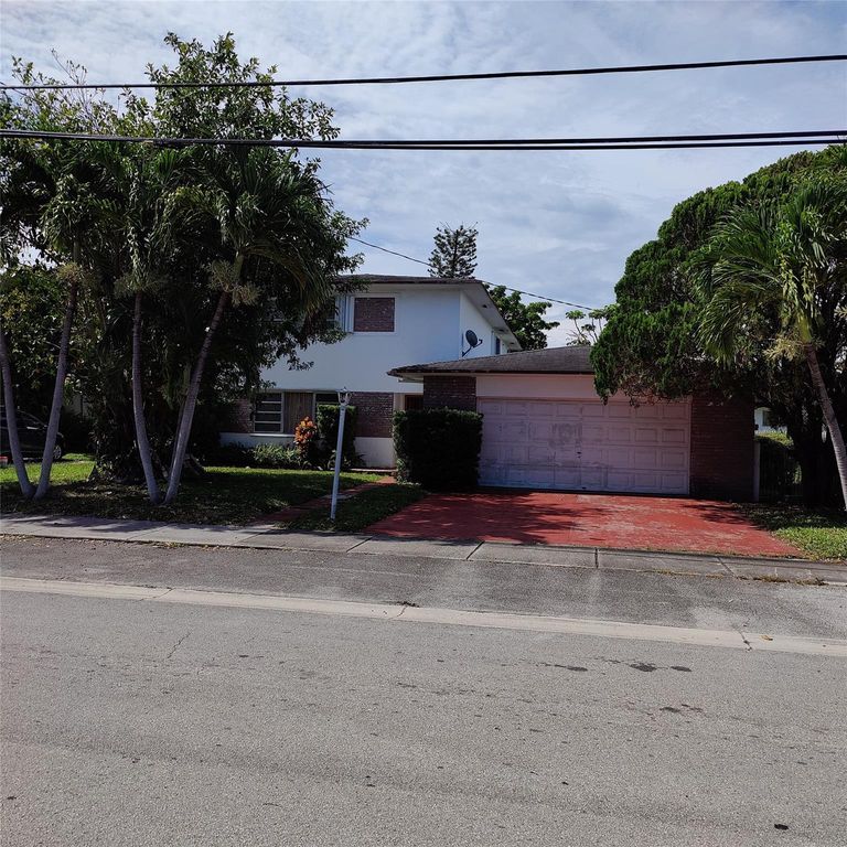 1128 NW 61st St, Miami, FL 33127