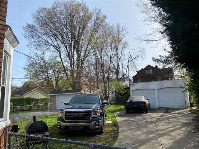 3717 Gridley Road, Shaker Heights, OH 44122