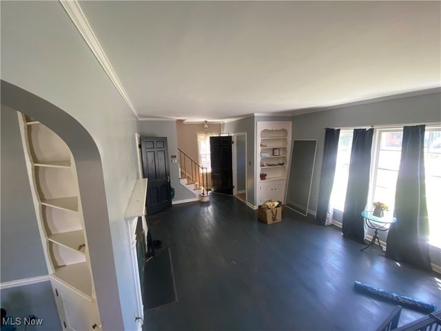 3717 Gridley Road, Shaker Heights, OH 44122