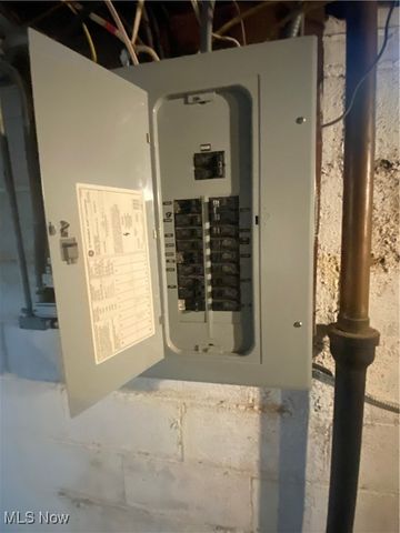 3717 Gridley Road, Shaker Heights, OH 44122