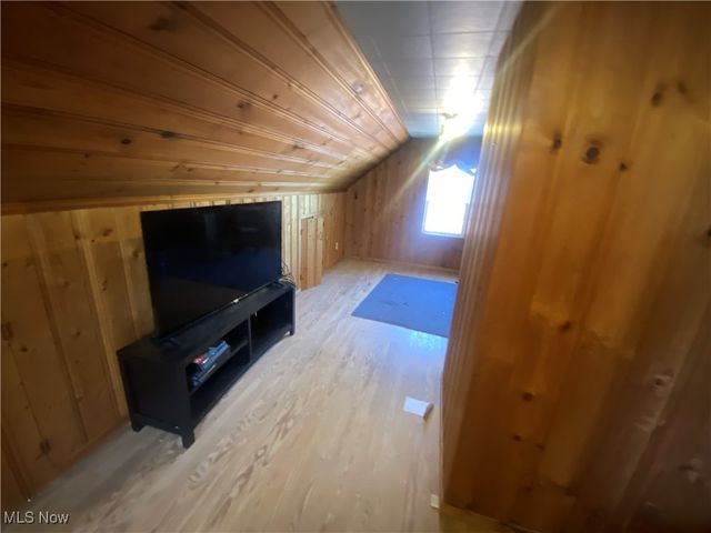 3717 Gridley Road, Shaker Heights, OH 44122