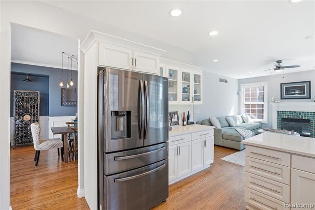 339 N Alice Avenue, Rochester, MI 48307