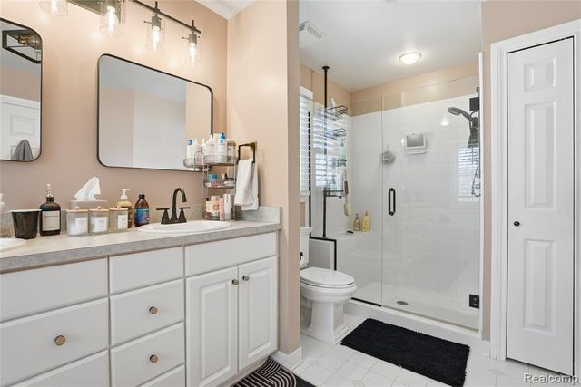 339 N Alice Avenue, Rochester, MI 48307