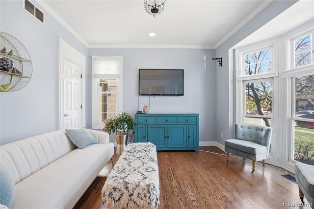 339 N Alice Avenue, Rochester, MI 48307