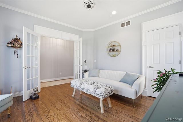 339 N Alice Avenue, Rochester, MI 48307