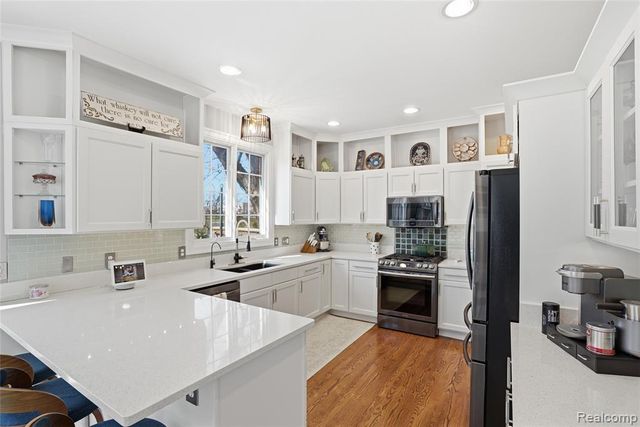 339 N Alice Avenue, Rochester, MI 48307