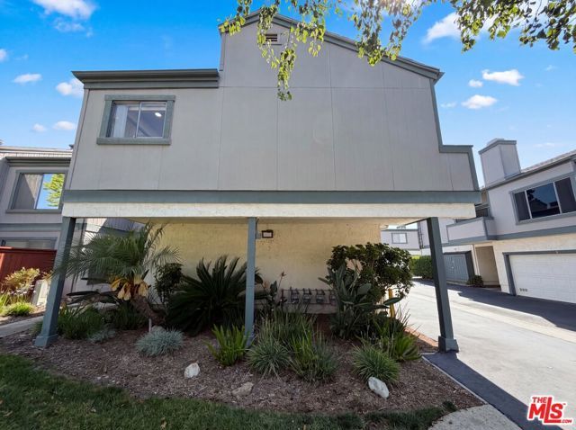 1100 Cleghorn Drive E, Diamond Bar, CA 91765
