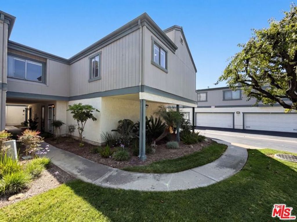 1100 Cleghorn Drive E, Diamond Bar, CA 91765