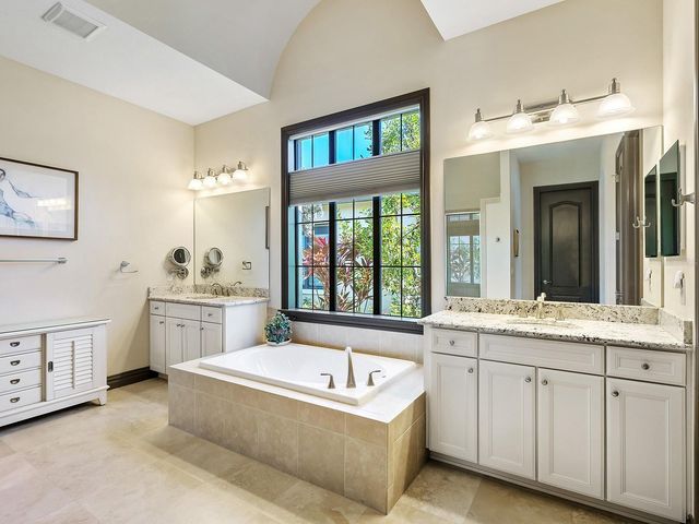 16818 BERWICK TERRACE, Lakewood Ranch, FL 34202