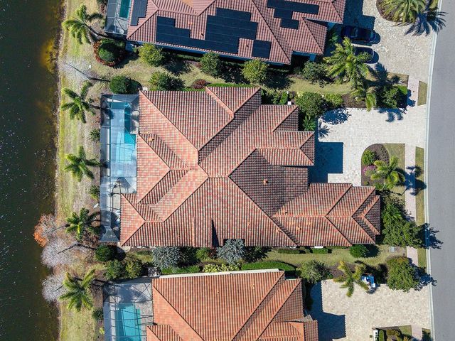 16818 BERWICK TERRACE, Lakewood Ranch, FL 34202