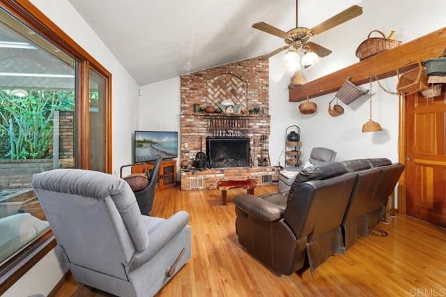 2362 Lone Oak Lane, Vista, CA 92084