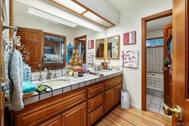 2362 Lone Oak Lane, Vista, CA 92084