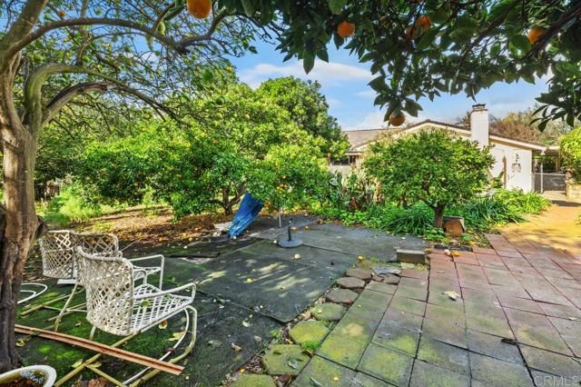 2362 Lone Oak Lane, Vista, CA 92084