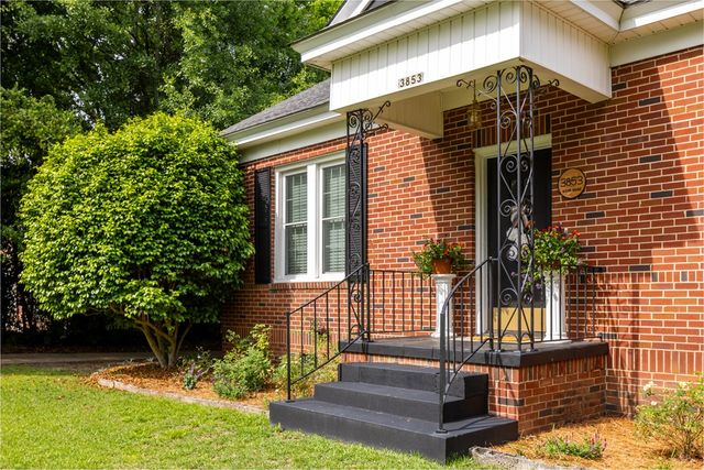 3853 E Britt David Road, Columbus, GA 31909