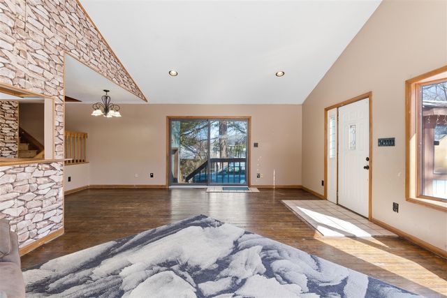 1452 Langfield Street, White Lake, MI 48386