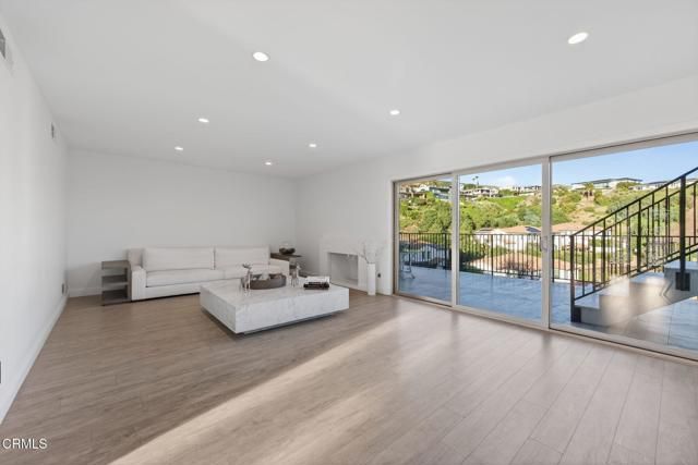 542 Valley View Way, Ventura, CA 93003