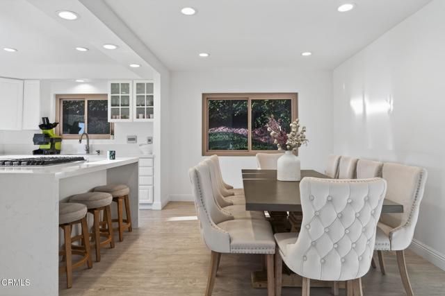 542 Valley View Way, Ventura, CA 93003