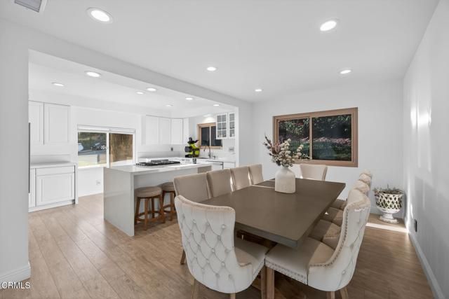 542 Valley View Way, Ventura, CA 93003