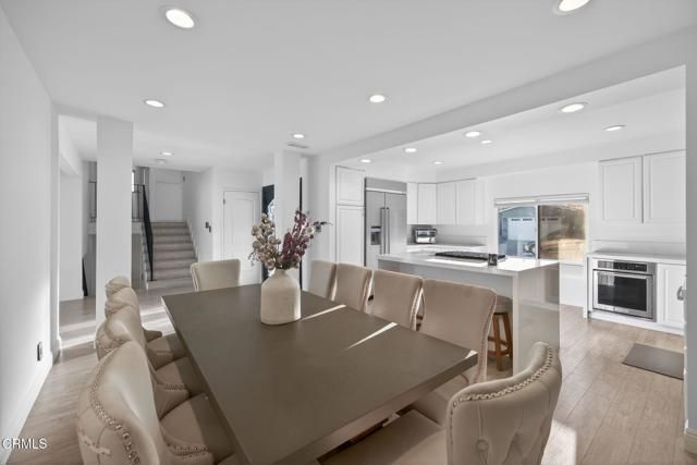 542 Valley View Way, Ventura, CA 93003