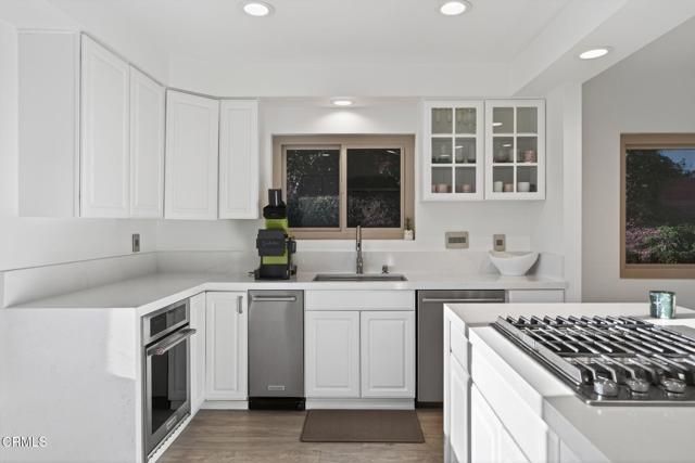 542 Valley View Way, Ventura, CA 93003