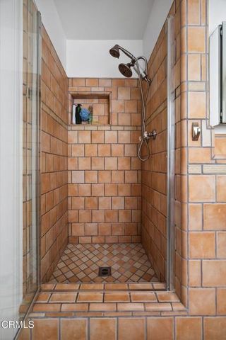 542 Valley View Way, Ventura, CA 93003