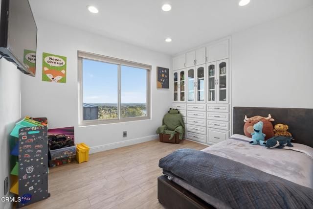 542 Valley View Way, Ventura, CA 93003