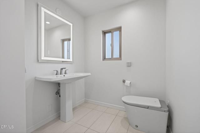 542 Valley View Way, Ventura, CA 93003