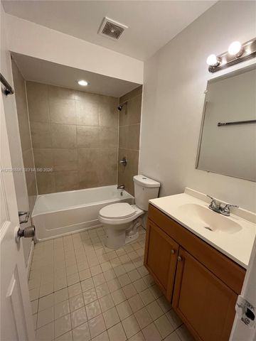 2501 NW 56th Avenue 514, Lauderhill, FL 33313