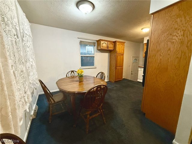 386 Fulmer Avenue, Akron, OH 44312