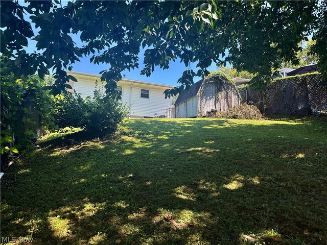 386 Fulmer Avenue, Akron, OH 44312