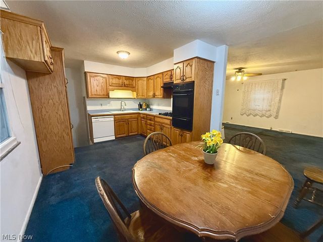386 Fulmer Avenue, Akron, OH 44312