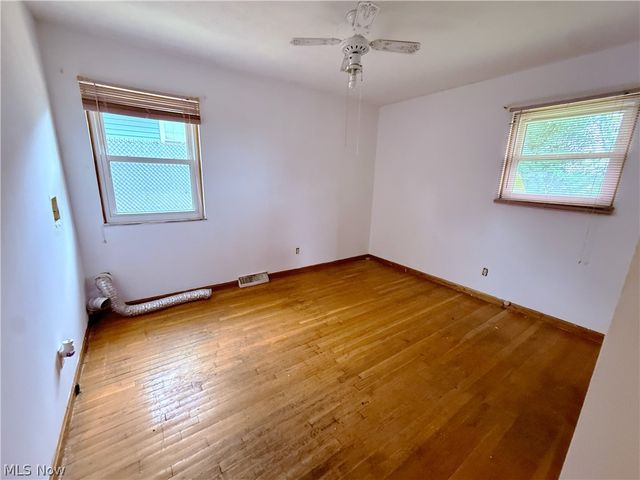 386 Fulmer Avenue, Akron, OH 44312