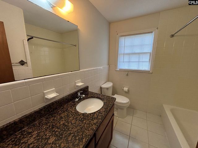 1702 Dalloz Road B, Columbia, SC 29204