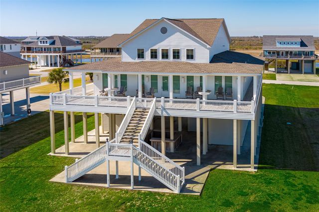 3726 Biscayne Beach Road, Port Bolivar, TX 77650