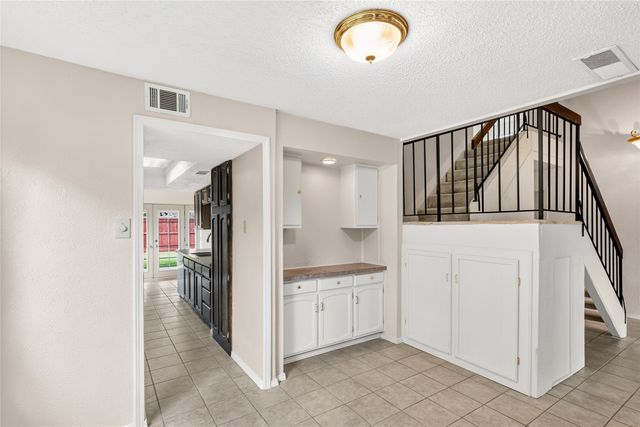 3302 Ivanhoe Lane, Garland, TX 75044