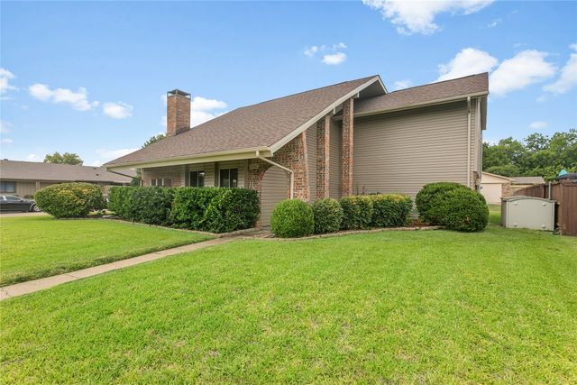 3302 Ivanhoe Lane, Garland, TX 75044