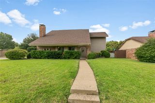 3302 Ivanhoe Lane, Garland, TX 75044