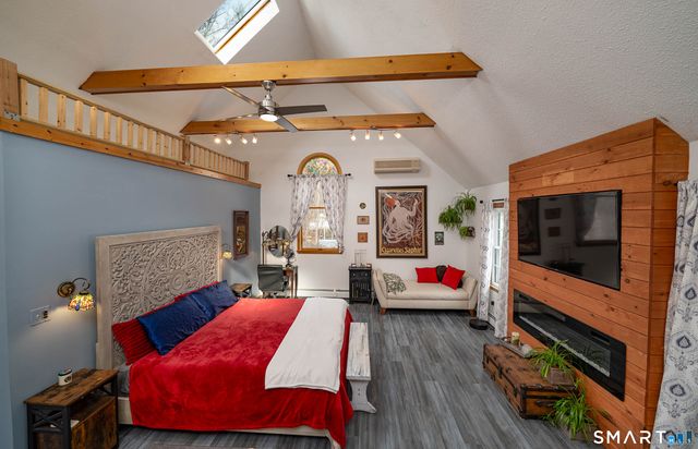 76 Bartlett Drive, Madison, CT 06443