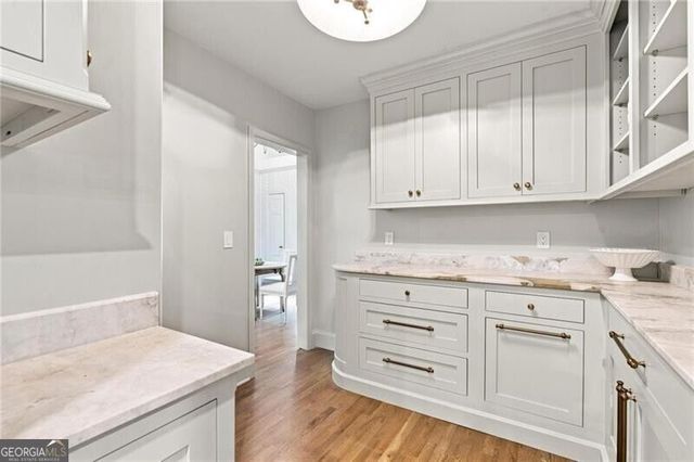 2492 Alton Road NW, Atlanta, GA 30305